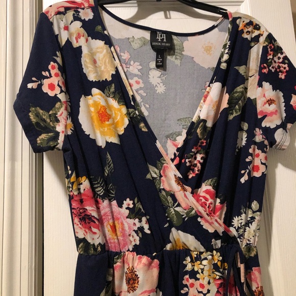 Faux wrap dress- soft and flattering - Picture 2 of 5